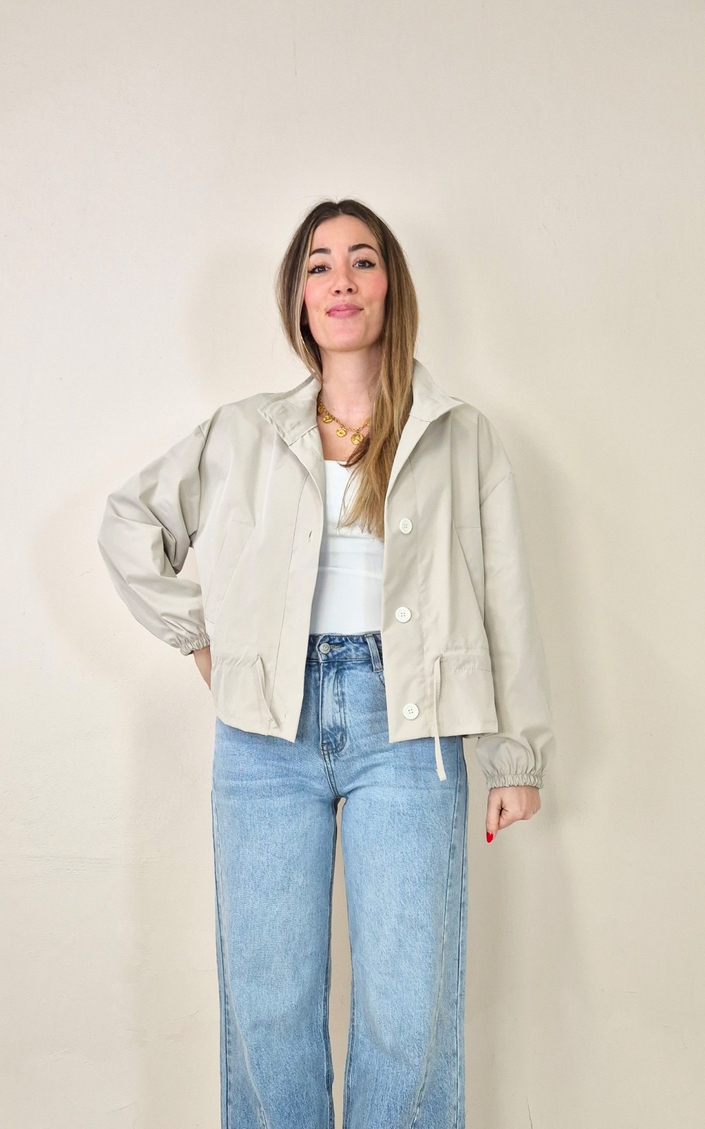 chaqueta corta entretiempo botones hope