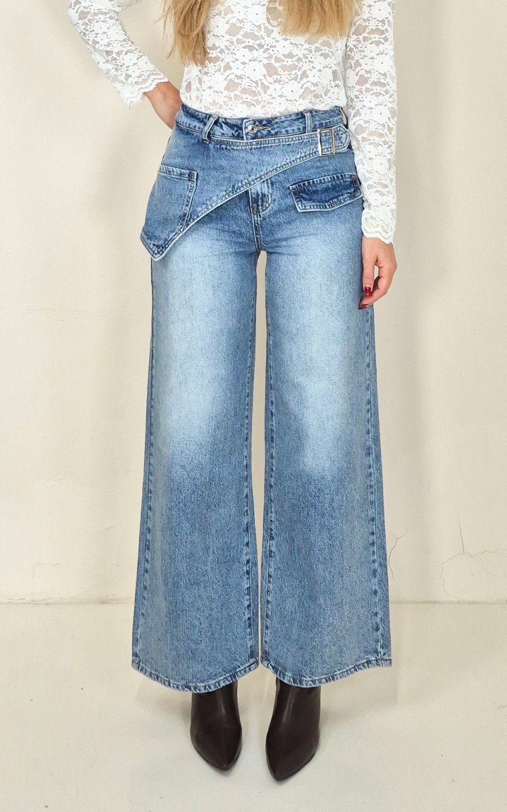 Denim 709